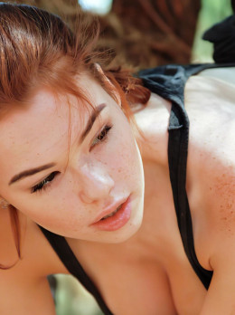 Heloise - service Lesbian show